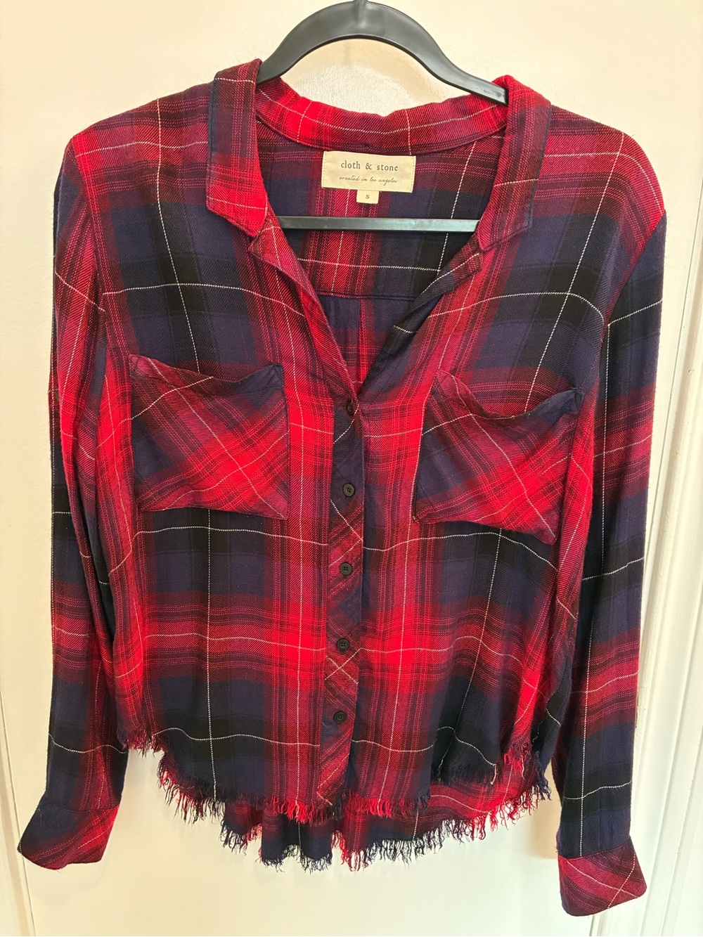 Cloth & Stone Red and Navy Plaid Button-Down Shirt